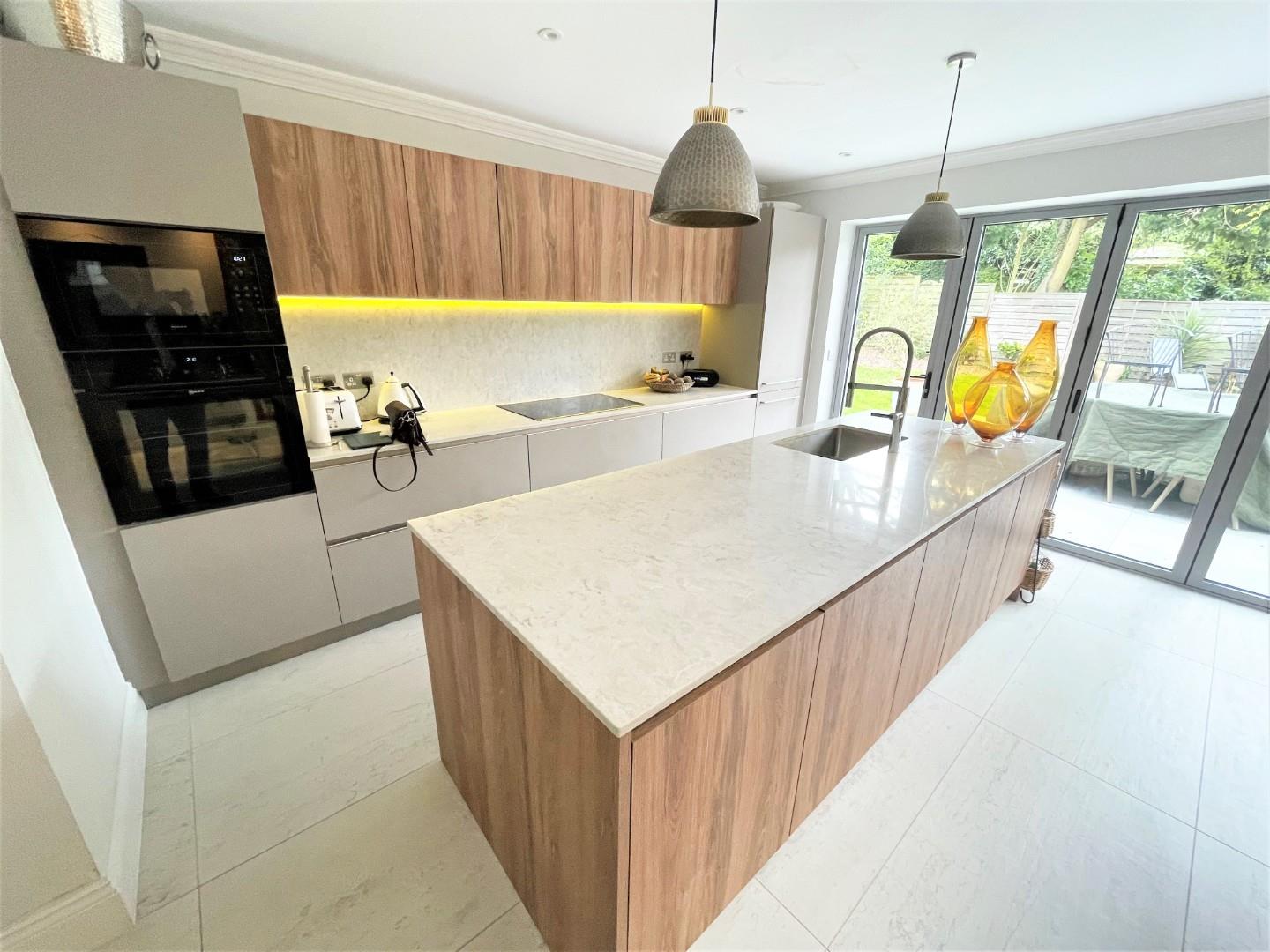 Quinta Drive, Arkley